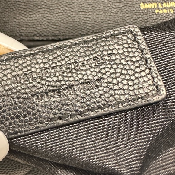 Envelope Large Quilted Leather Crossbody - Picture 9 of 15